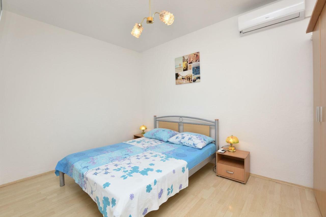 Apartment Dijo I 普利莫顿 外观 照片