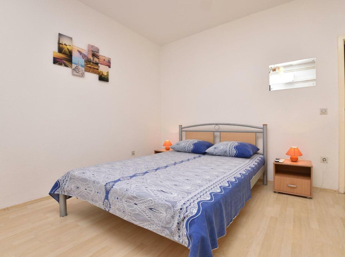 Apartment Dijo I 普利莫顿 外观 照片