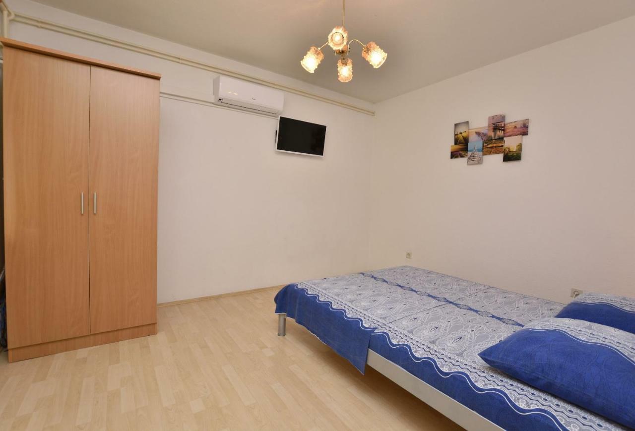 Apartment Dijo I 普利莫顿 外观 照片
